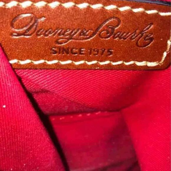 Dooney & Bourke Shoulder Bag Black Lexington  Leather Black Purse Handbag Tote - Picture 10 of 10